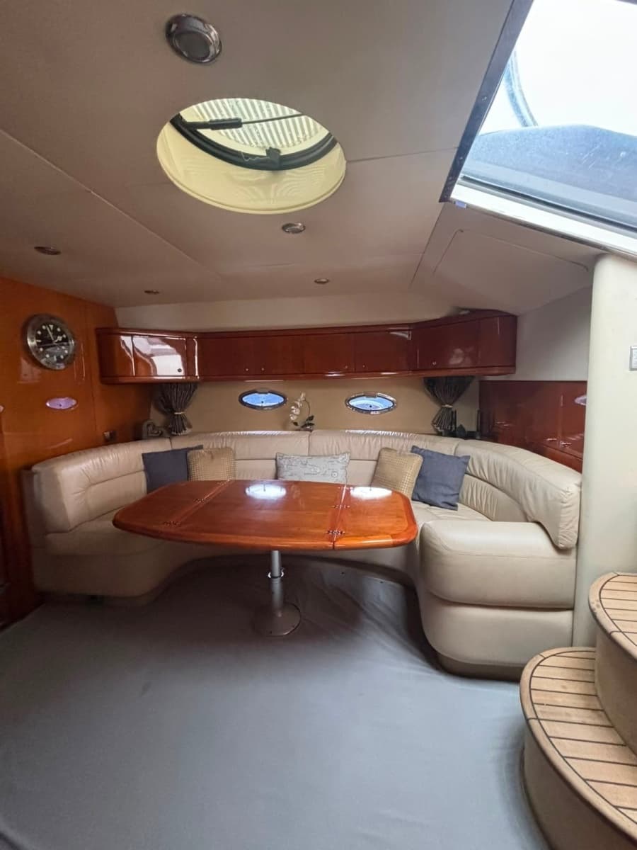 2004 Sunseeker Portofino 46