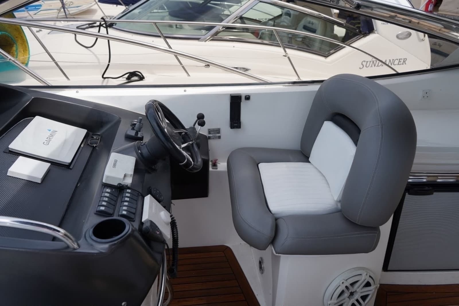 2004 Sunseeker Portofino 46