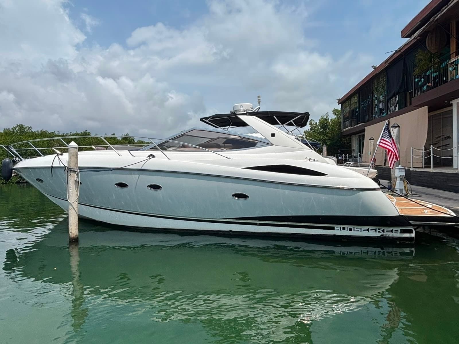 2004 Sunseeker Portofino 46