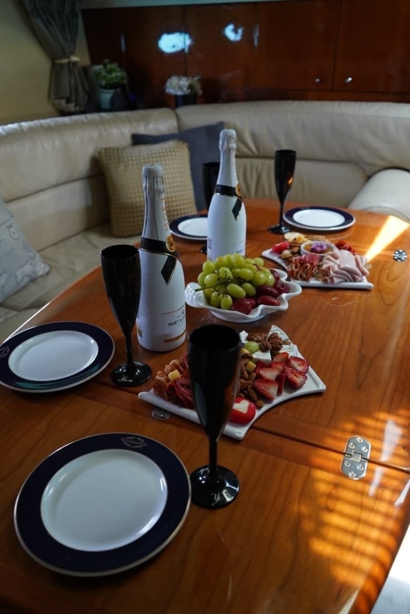 2004 Sunseeker Portofino 46