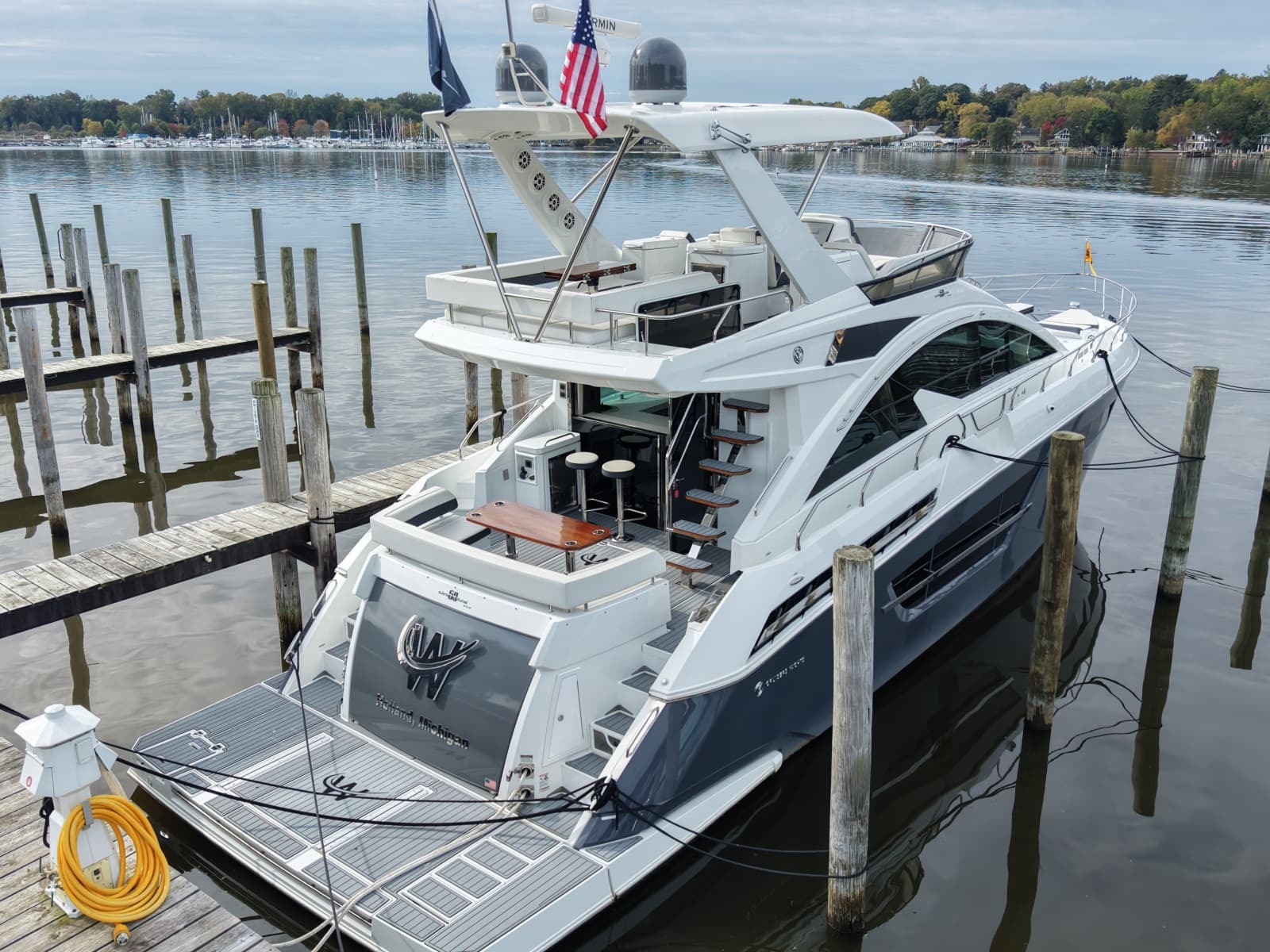 2019 Cruisers 60 FLY