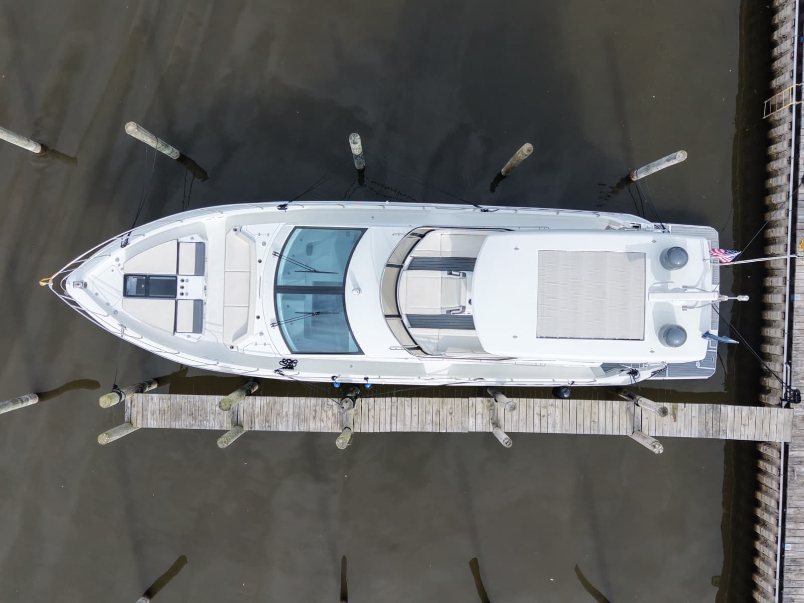 2019 Cruisers 60 FLY
