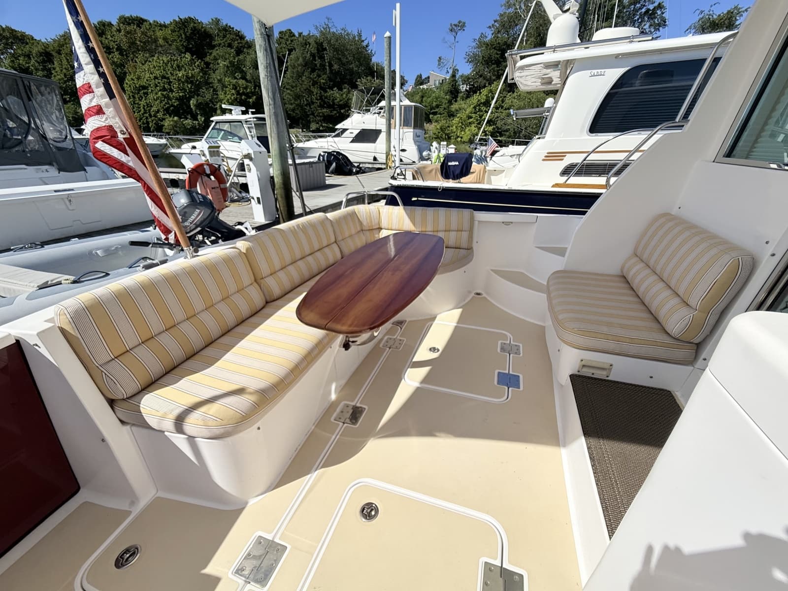 2012 Sabre 42 Salon Express