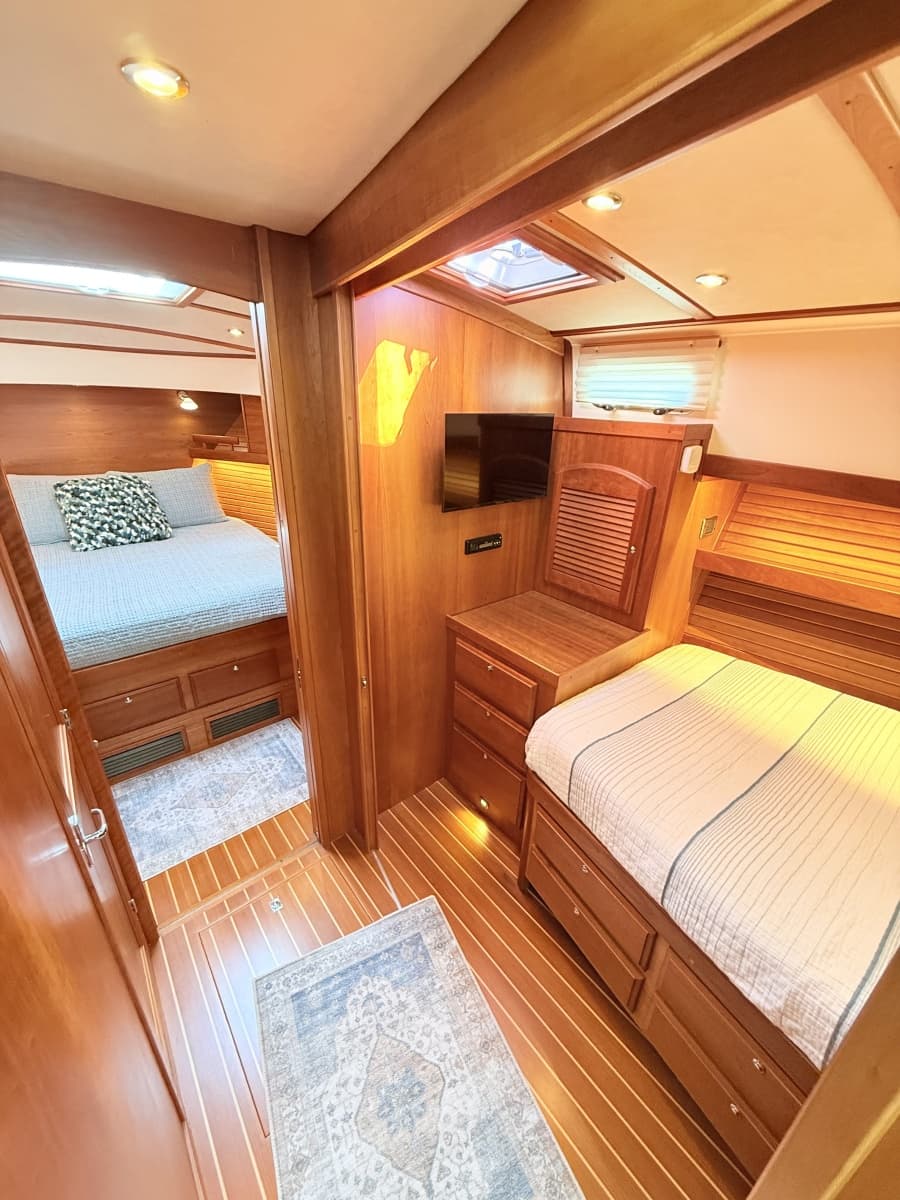2012 Sabre 42 Salon Express