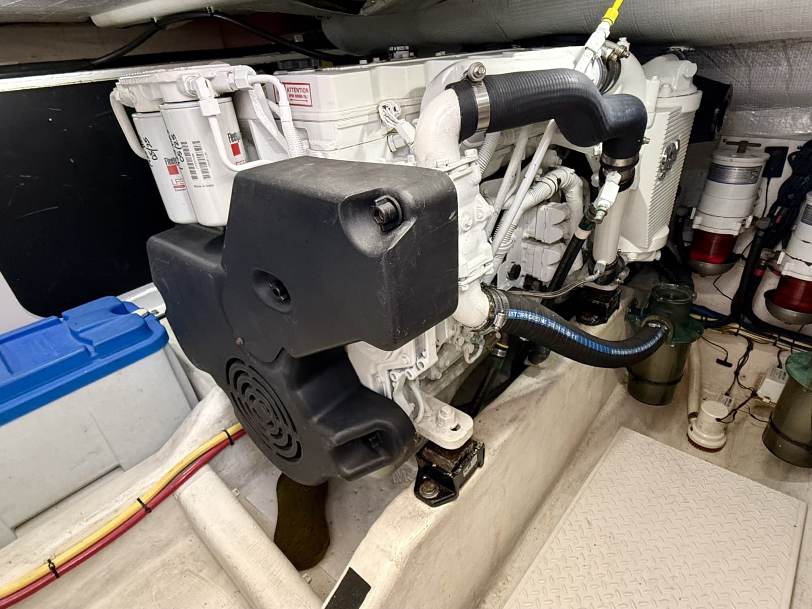 2012 Sabre 42 Salon Express