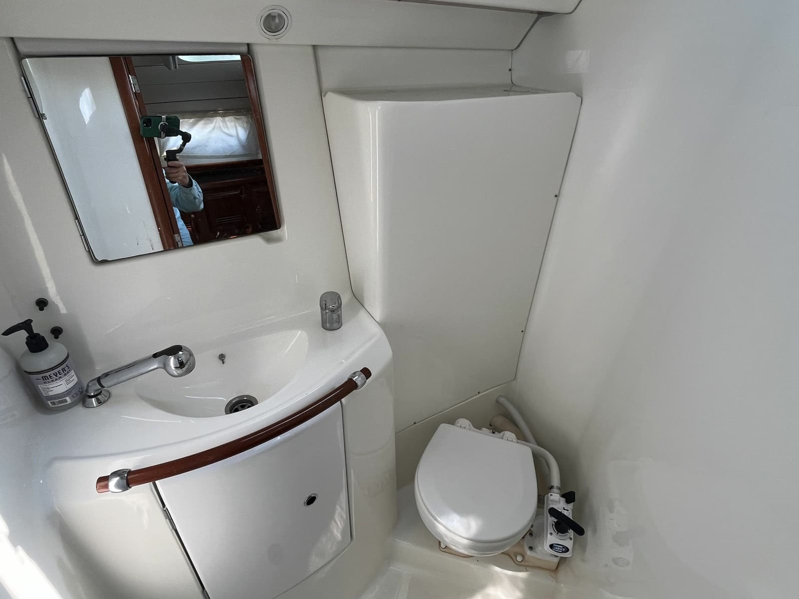 2006 Beneteau Oceanis 393