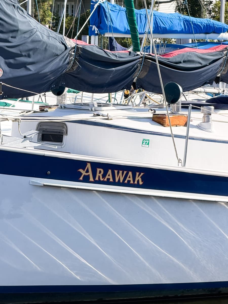 1989 Nonsuch 33
