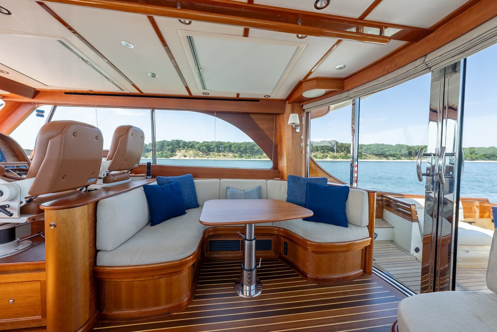 Starboard Settee
