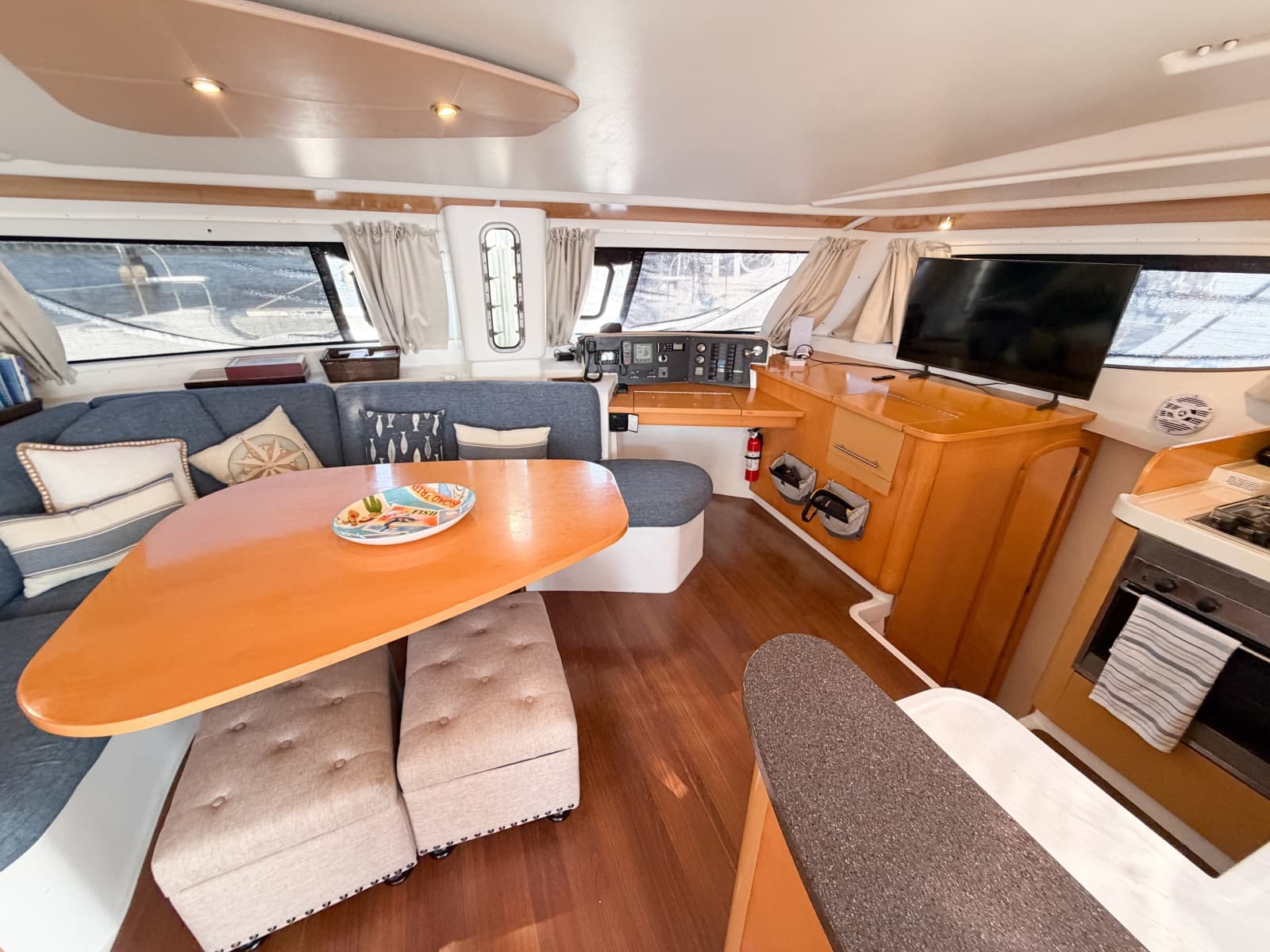 2008 Fountaine Pajot Orana 44