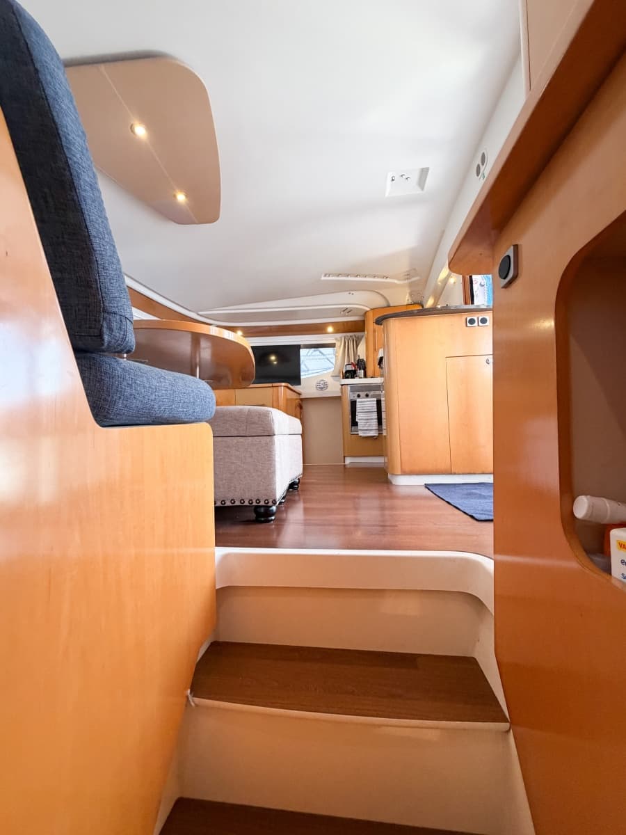 2008 Fountaine Pajot Orana 44