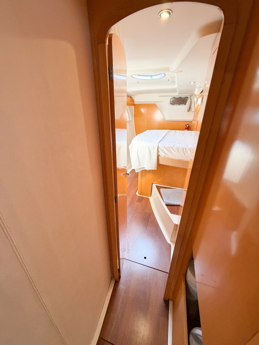 2008 Fountaine Pajot Orana 44