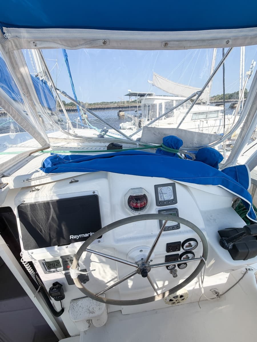 2008 Fountaine Pajot Orana 44