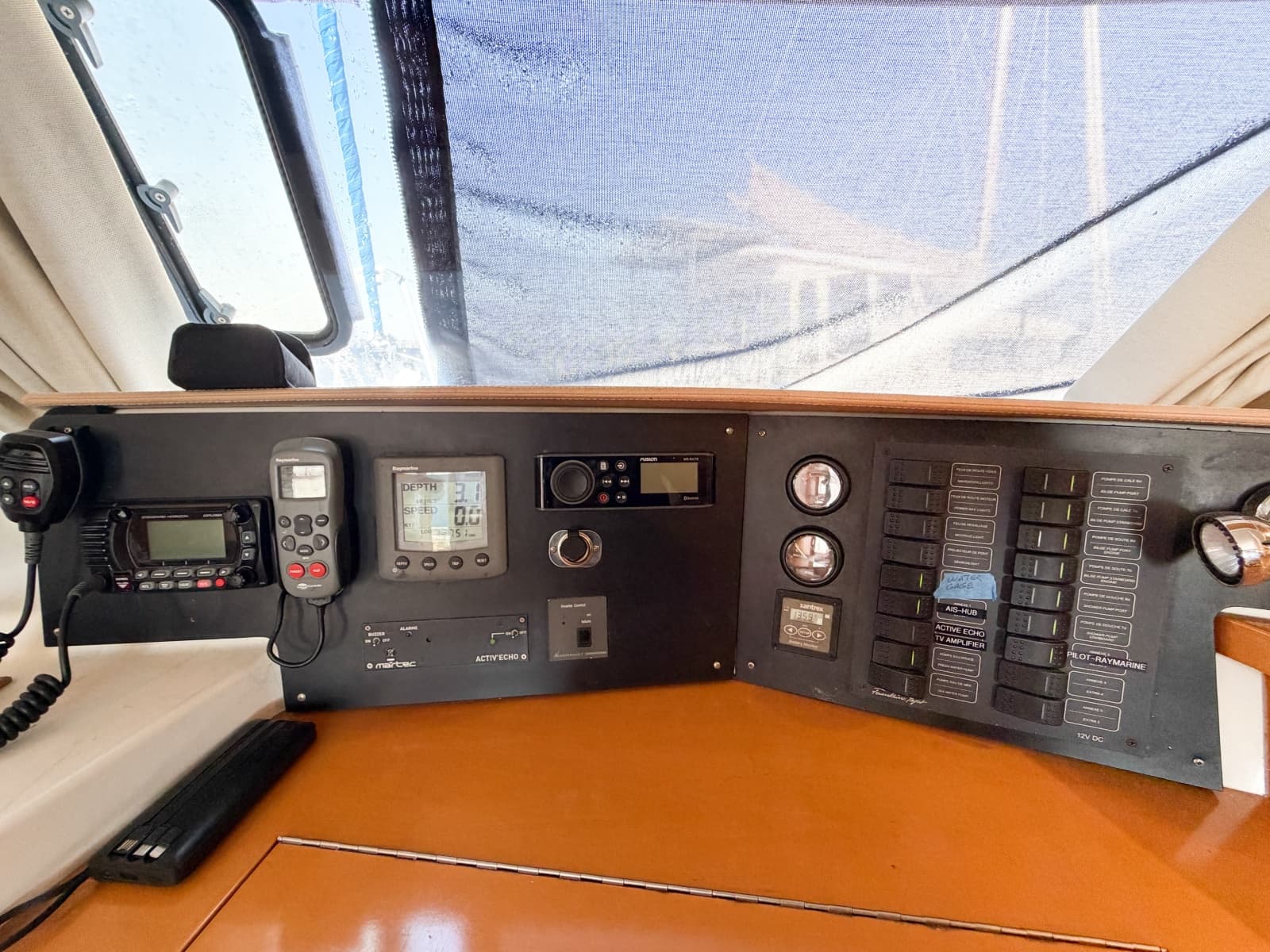 2008 Fountaine Pajot Orana 44