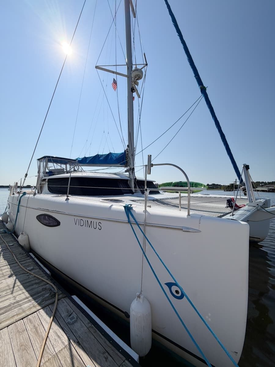 2008 Fountaine Pajot Orana 44