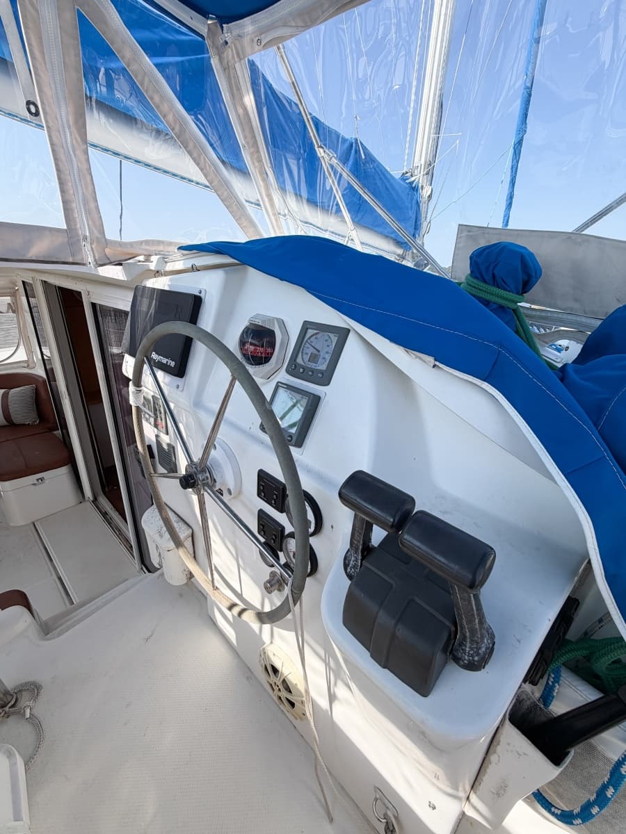 2008 Fountaine Pajot Orana 44