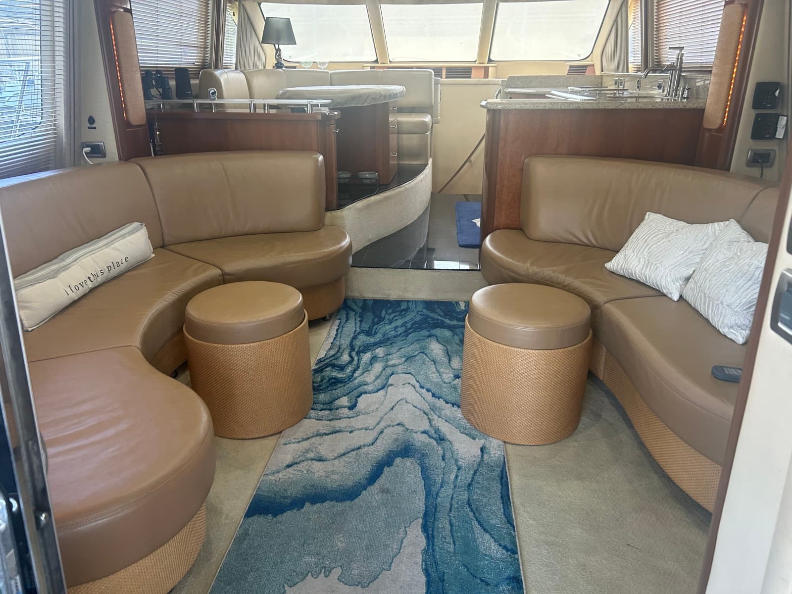 2005 Sea Ray 550 SEDAN BRIDGE