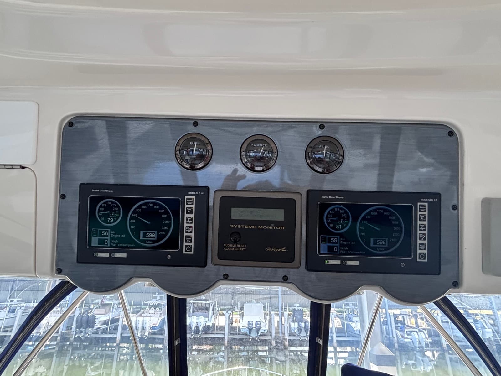 2005 Sea Ray 550 SEDAN BRIDGE