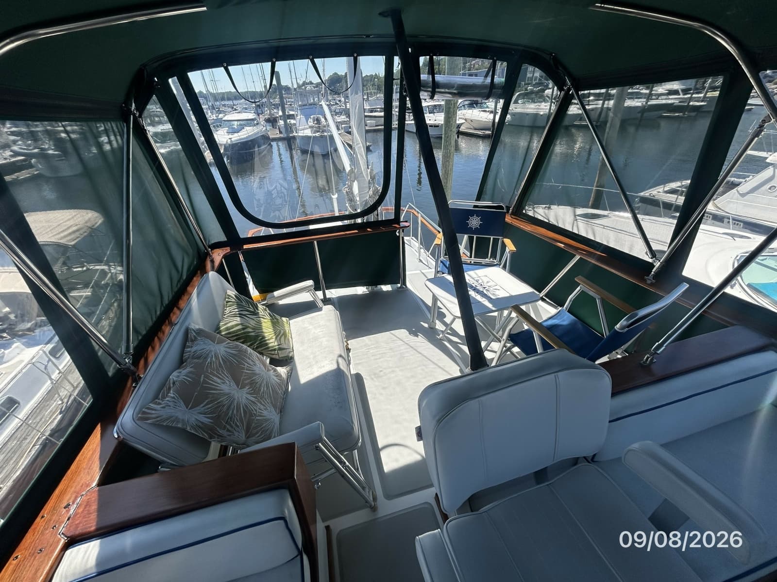 36' Monk flybridge aft