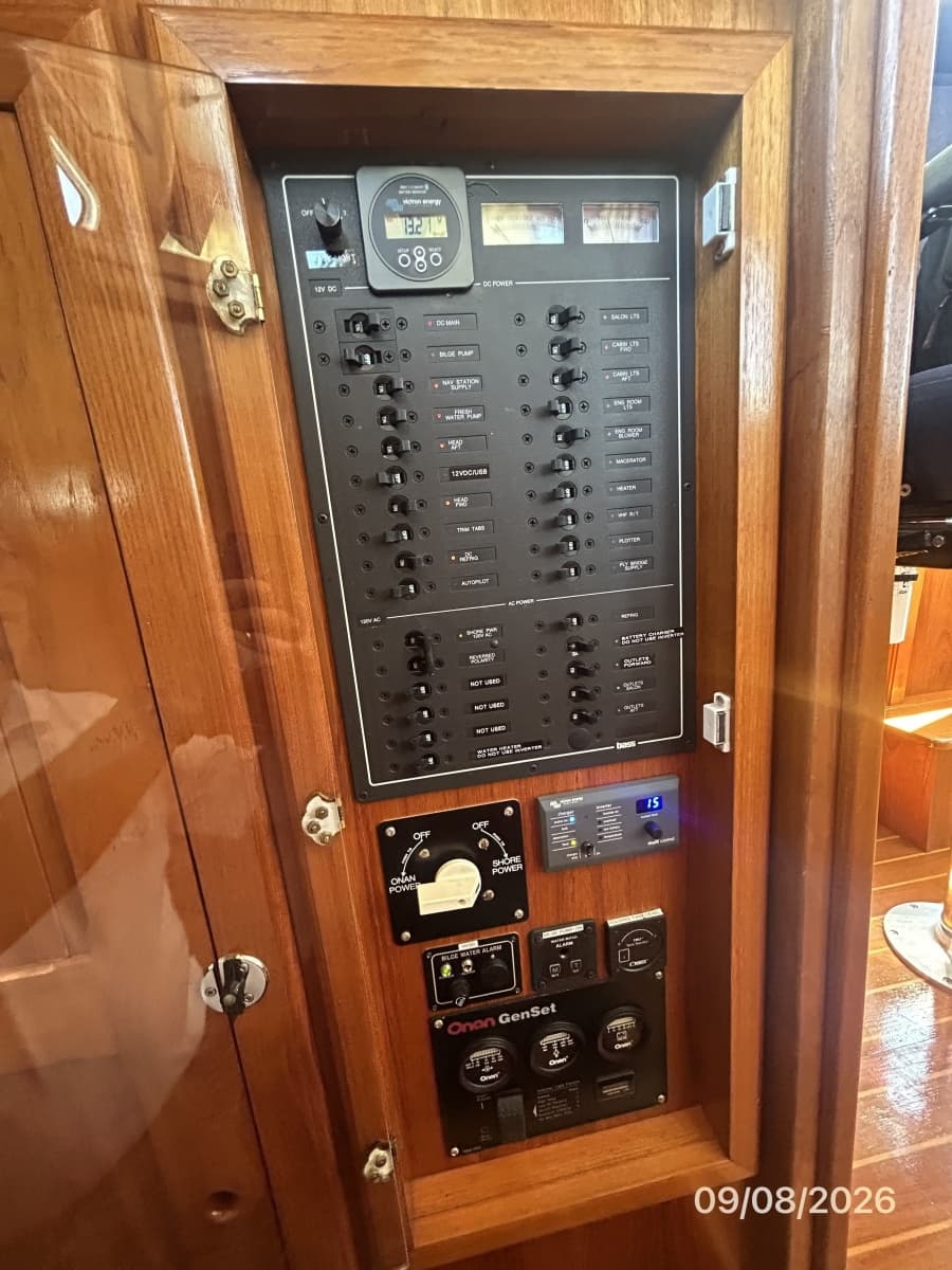 36' Monk electrical panel