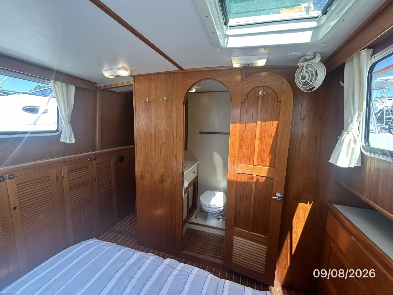 36' Monk master stateroom forward