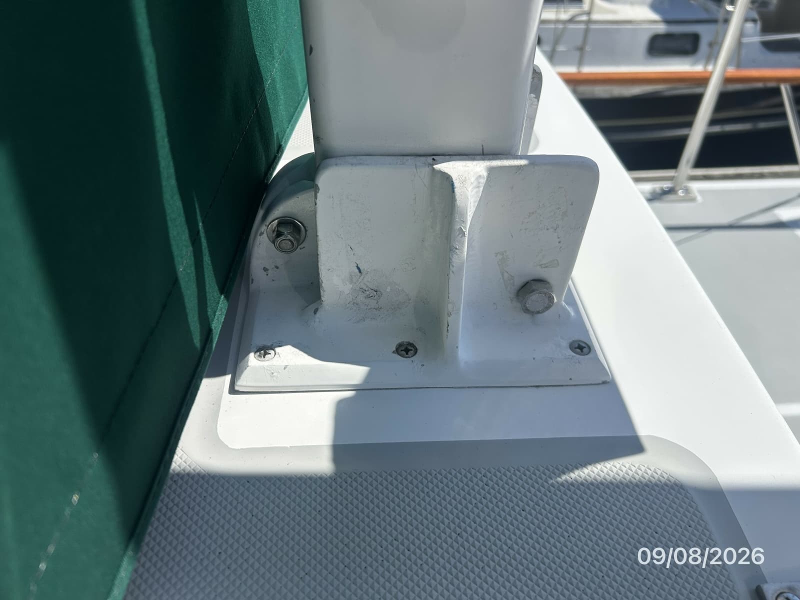 36' Monk mast base hinge