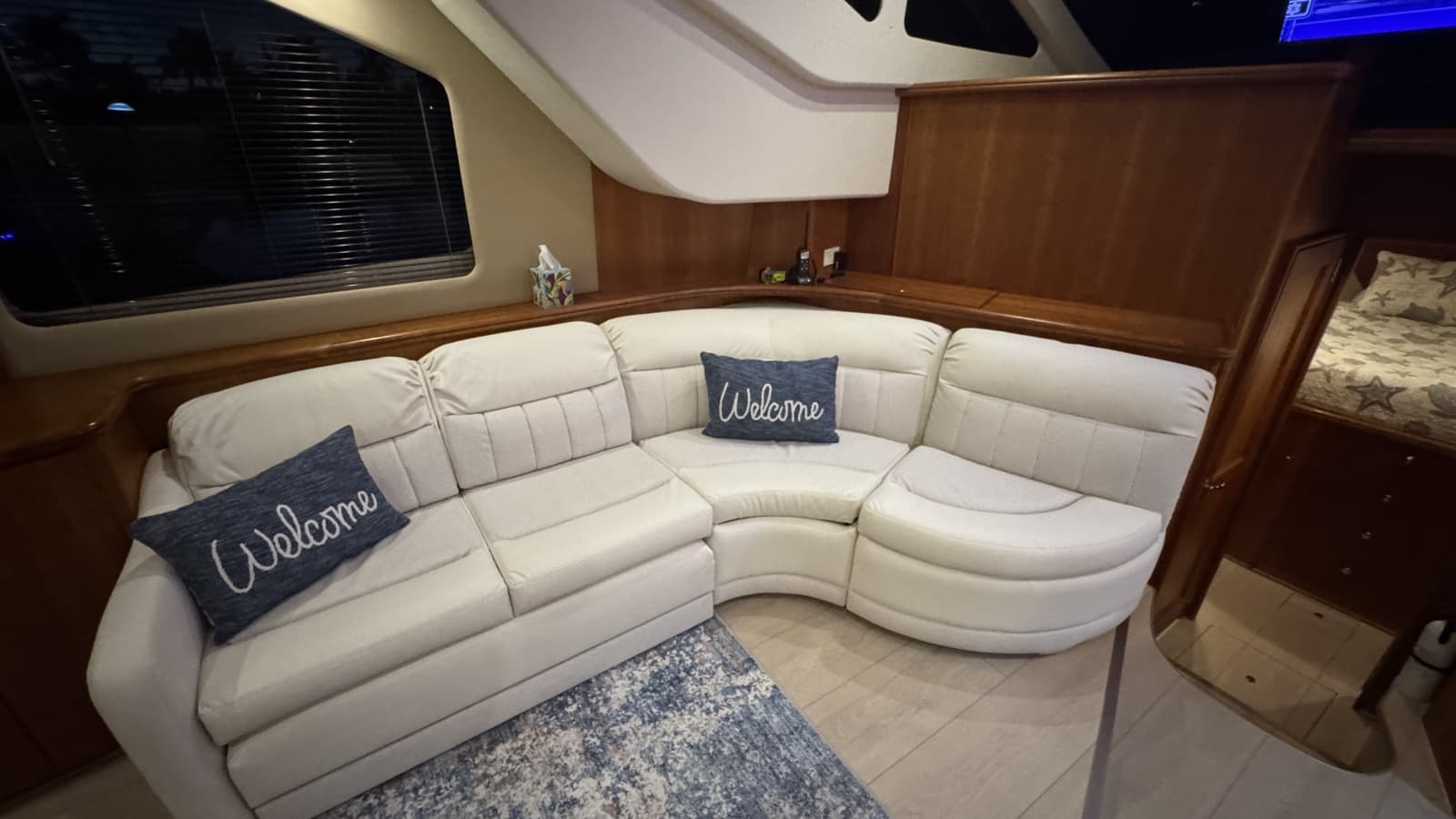 Salon Seating