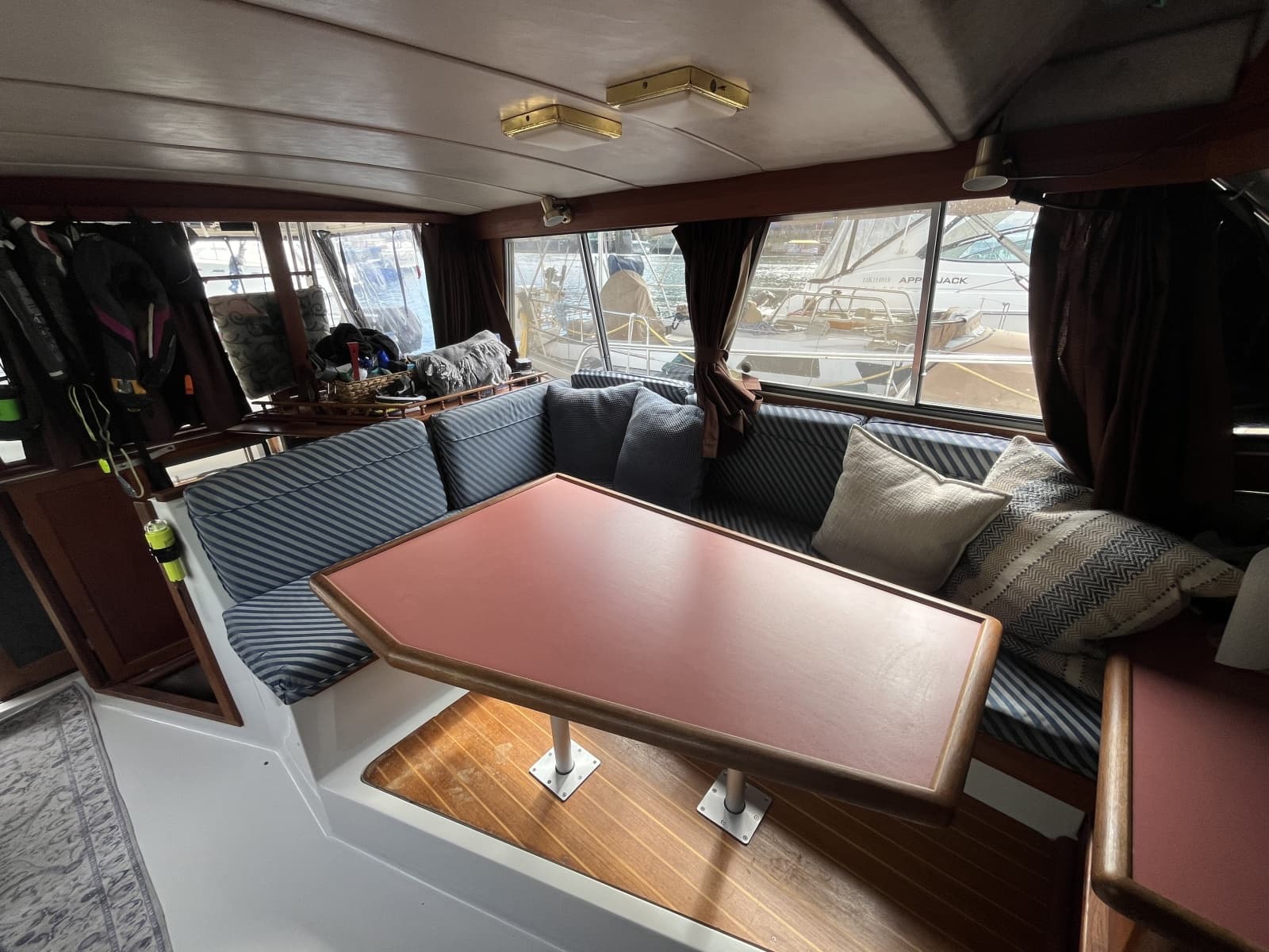 1987 Bayliner 3270 Motoryacht