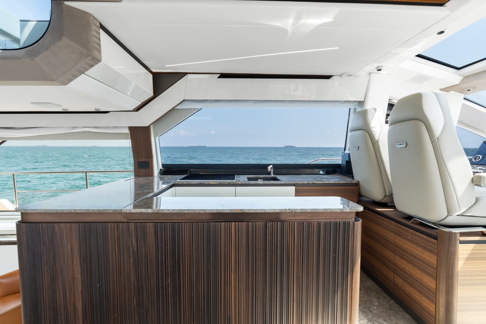 2023 Aicon 66 Vivere