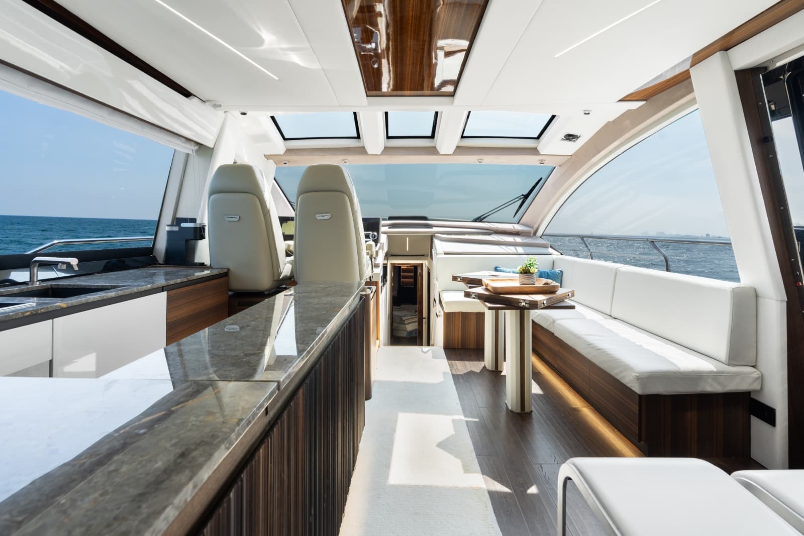2023 Aicon 66 Vivere