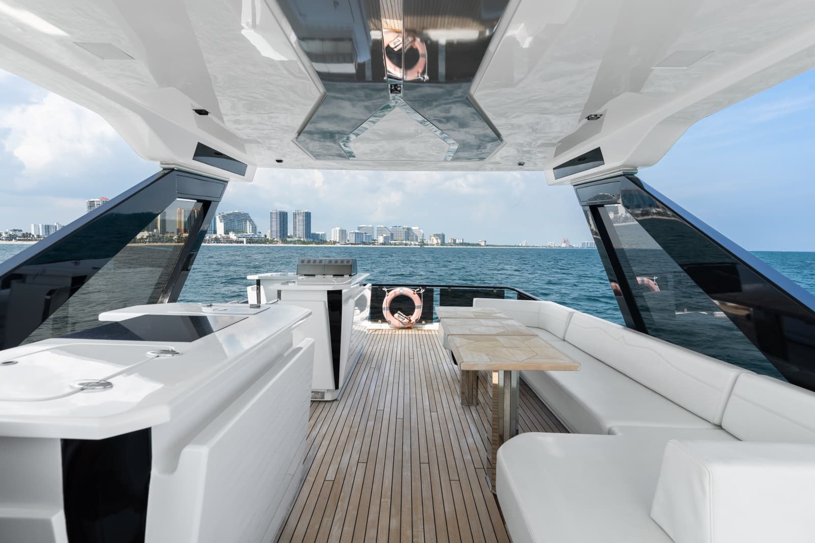 2023 Aicon 66 Vivere