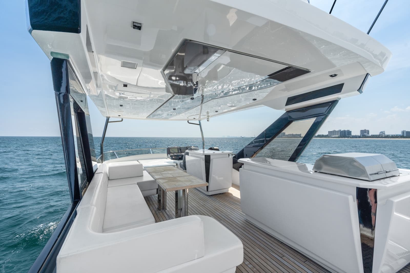 2023 Aicon 66 Vivere