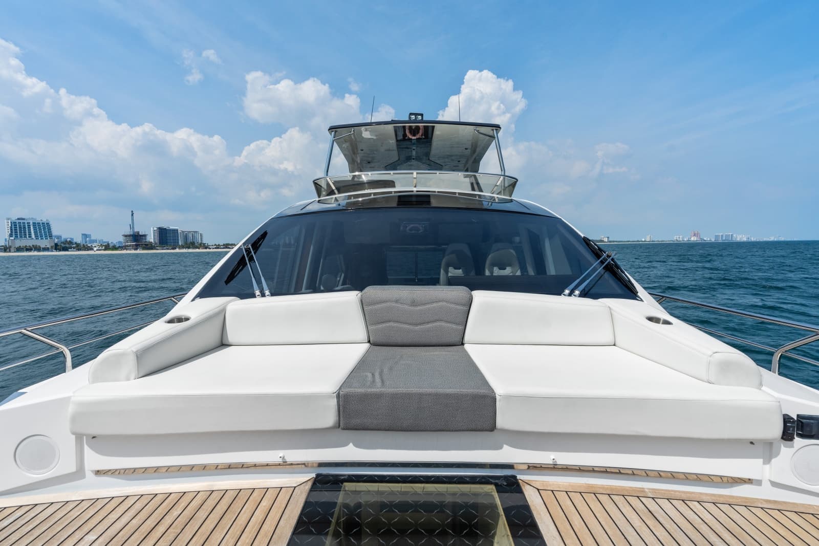 2023 Aicon 66 Vivere