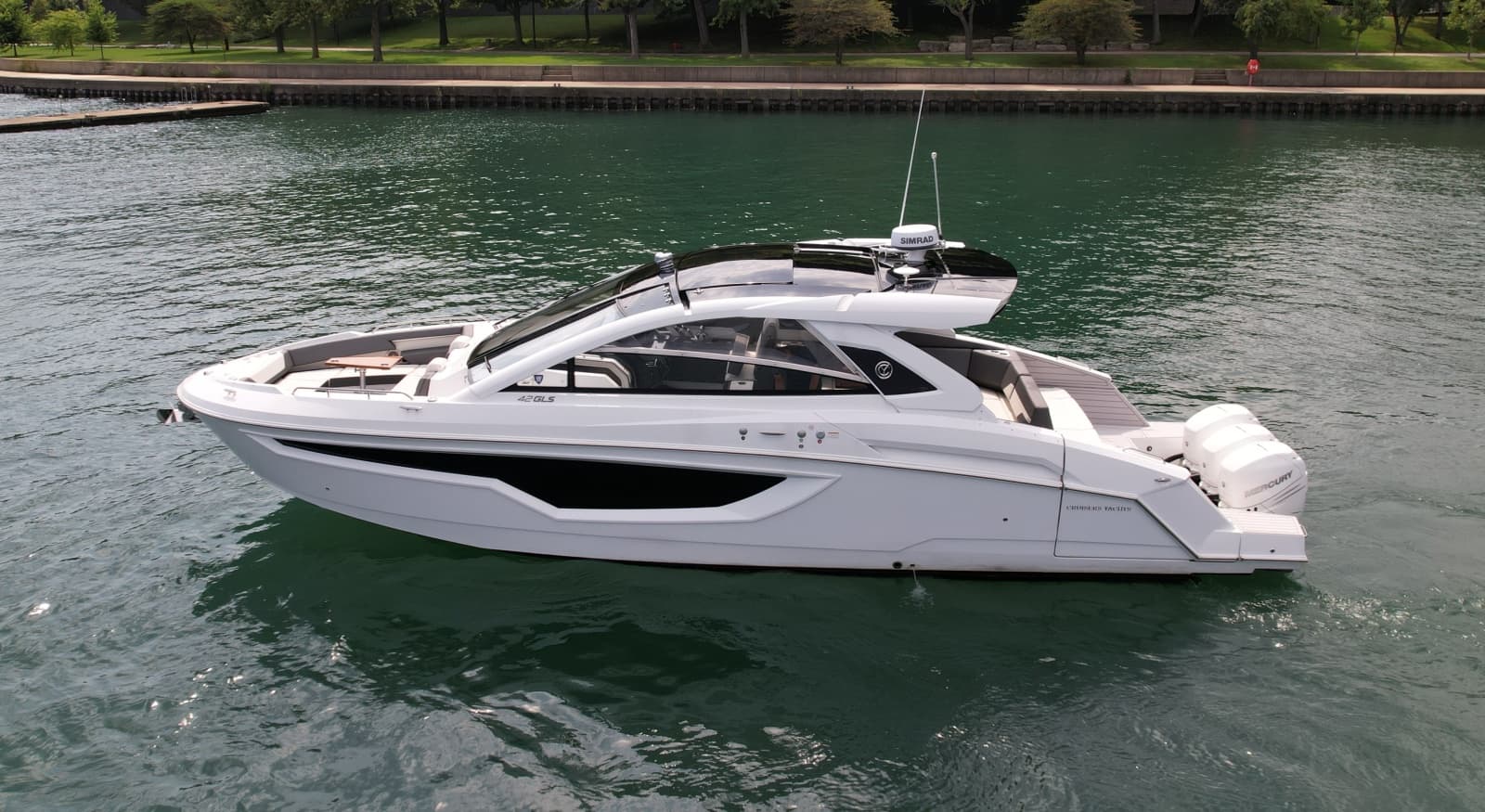 2021 Cruisers Yachts 42 GLS OB