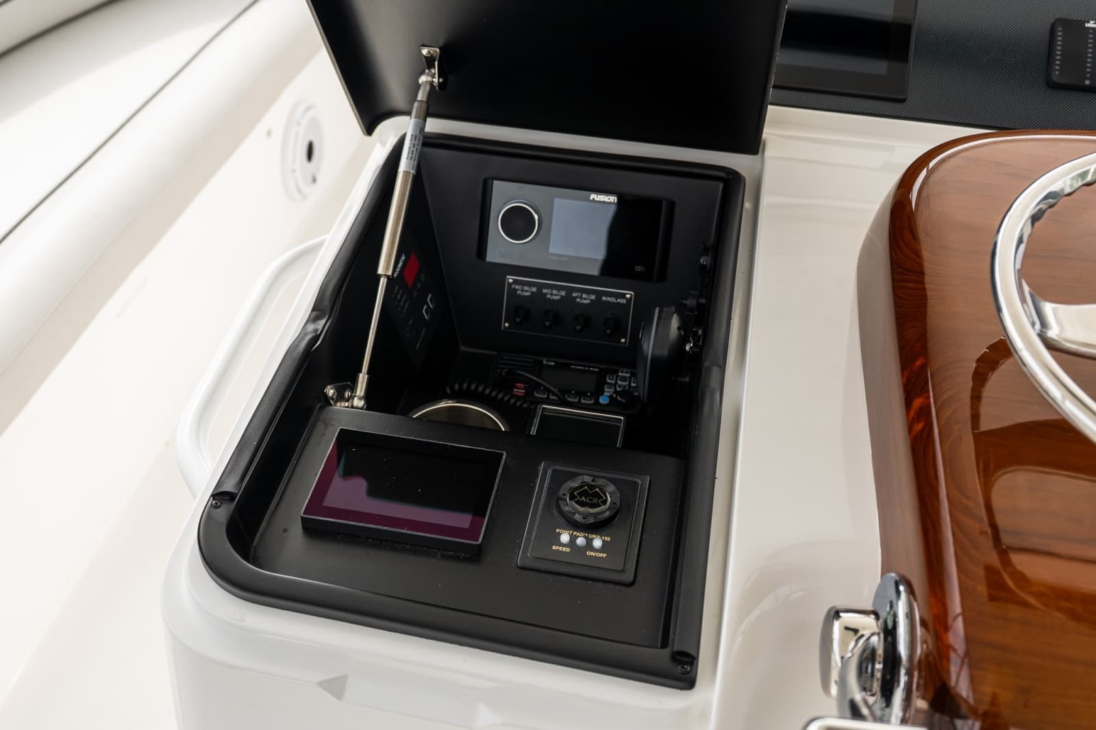2022 Viking 48 Convertible