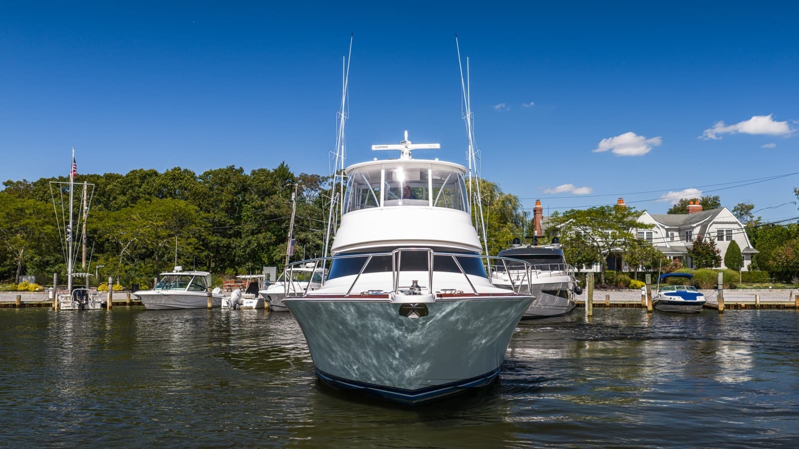 2022 Viking 48 Convertible