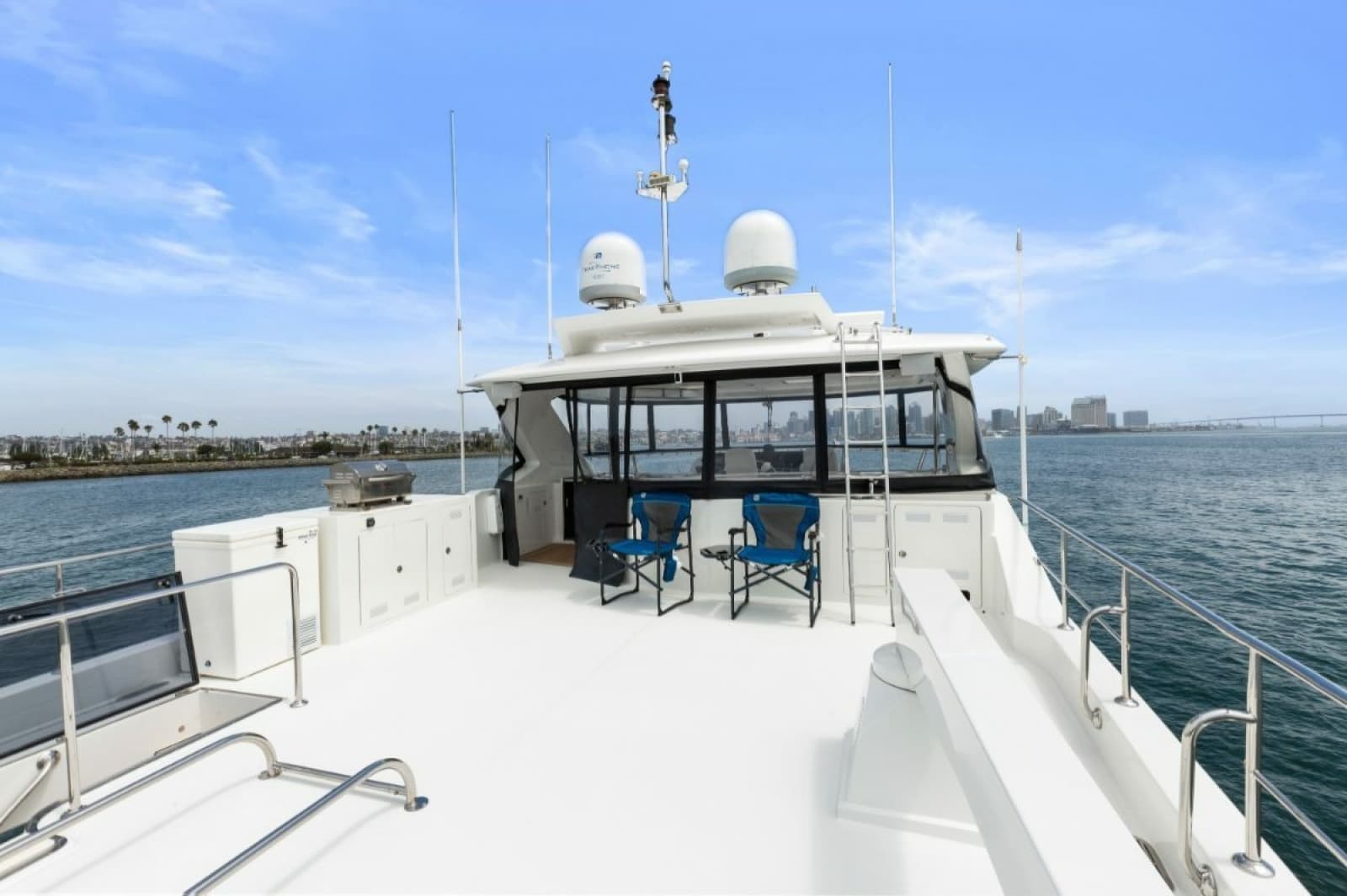 2009 Ocean Alexander 74 Flybridge