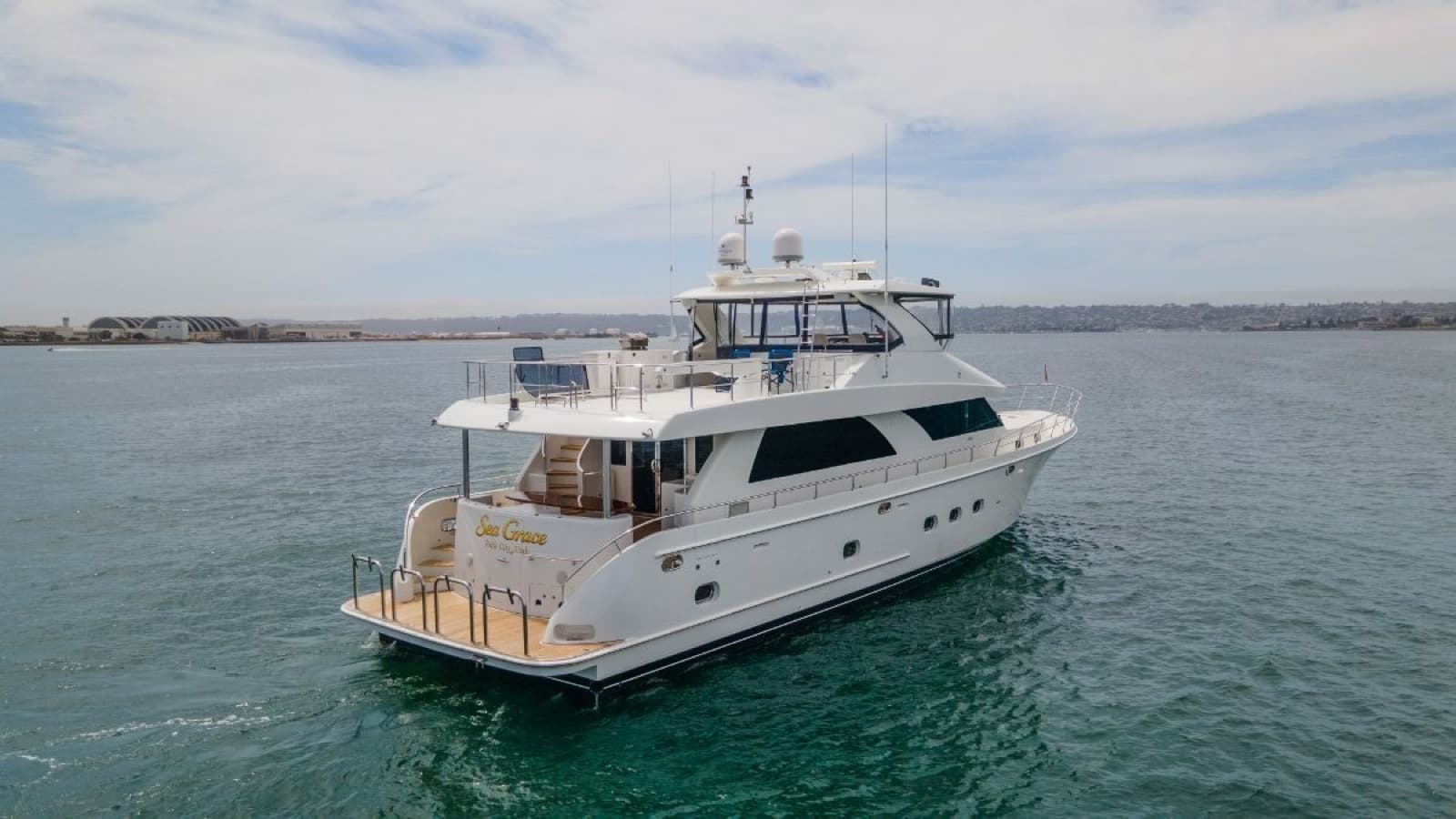 2009 Ocean Alexander 74 Flybridge