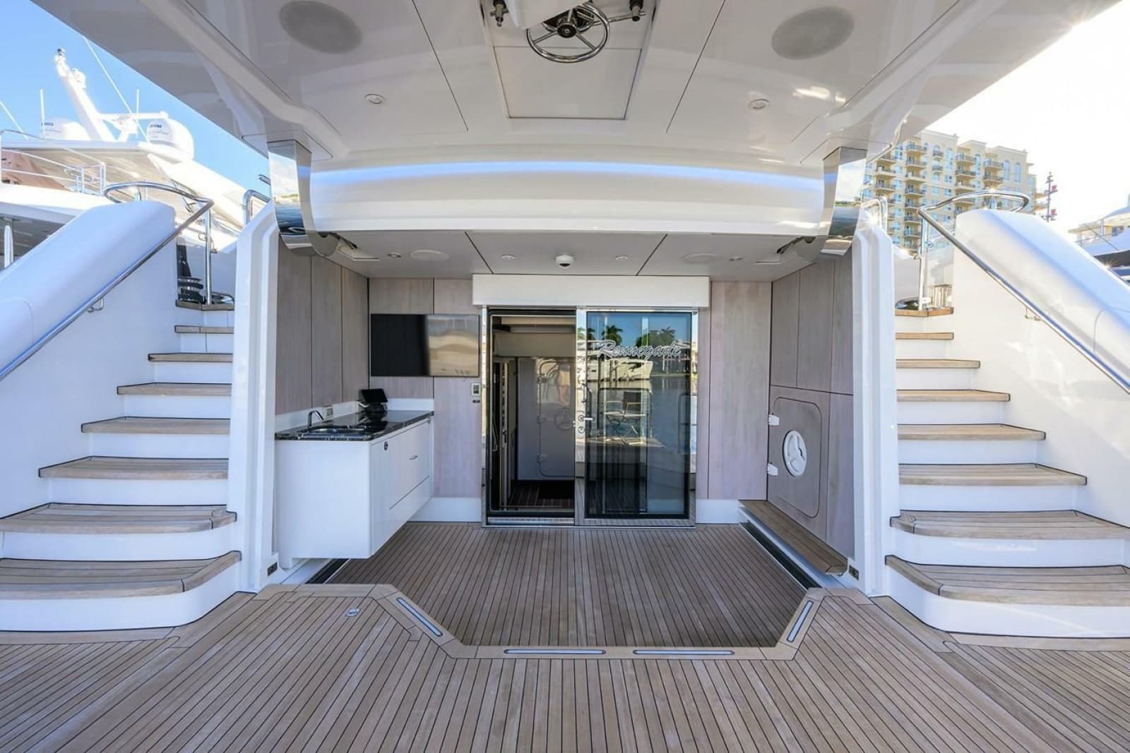 2019 Westport Raised Pilothouse