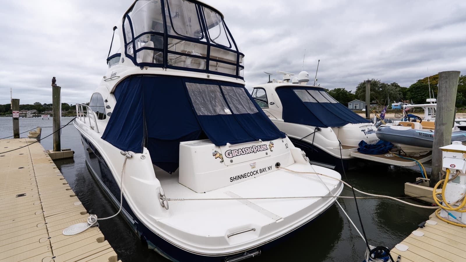2006 Sea Ray 52 Sedan Bridge