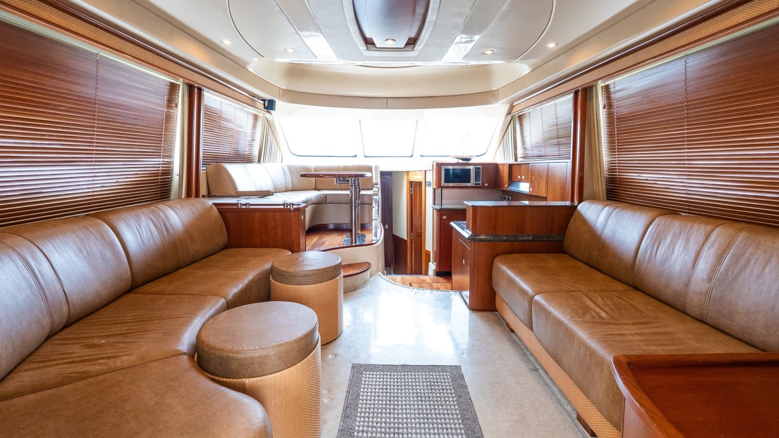 2006 Sea Ray 52 Sedan Bridge