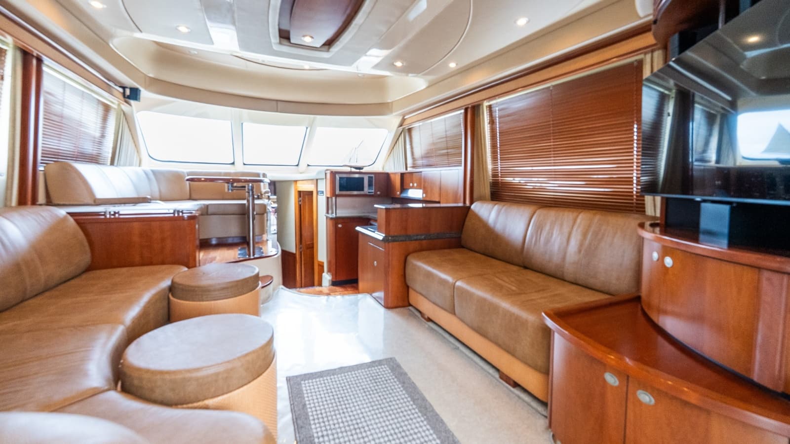 2006 Sea Ray 52 Sedan Bridge