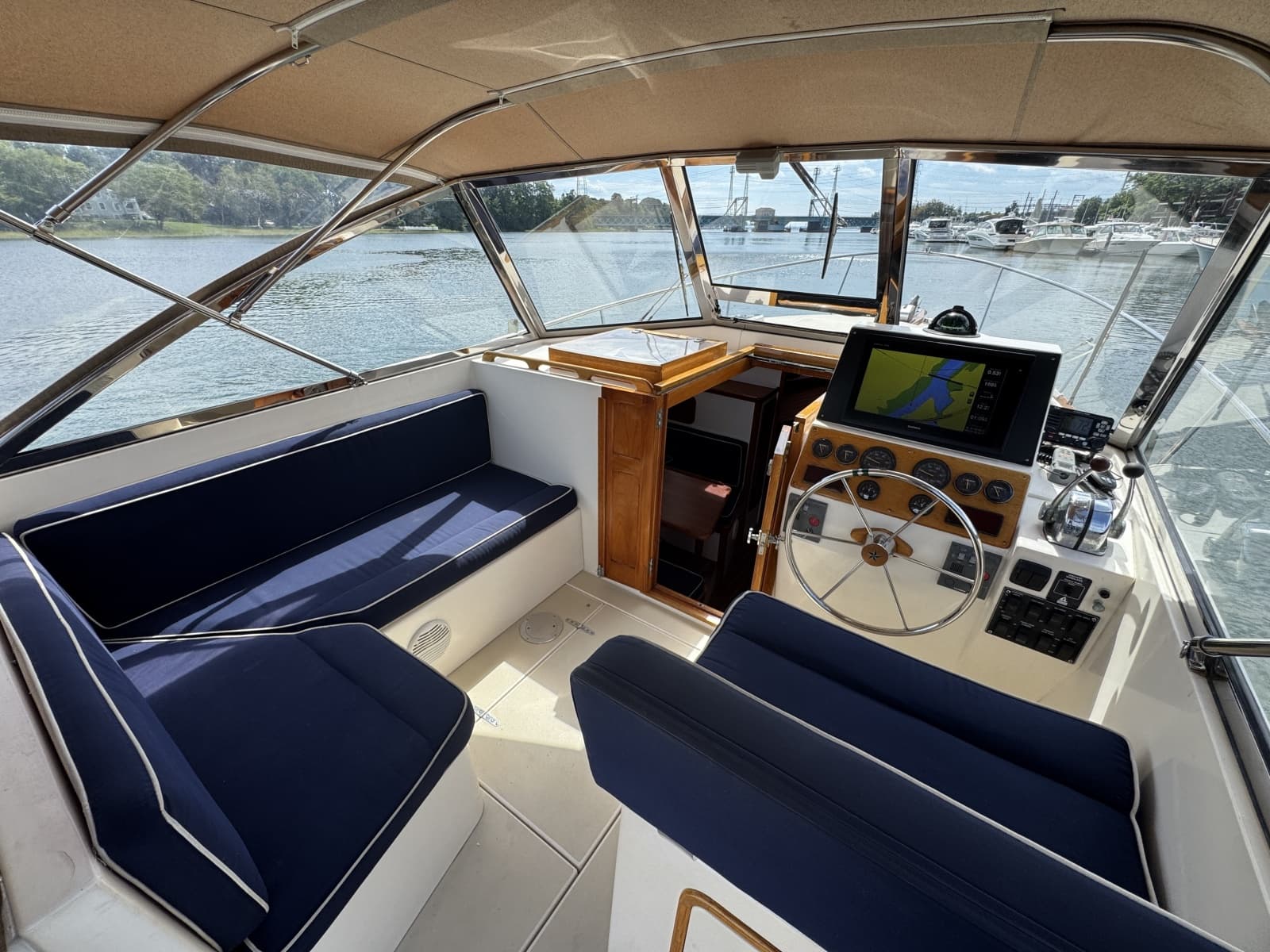 2001 Bruckmann 29.9 Bluestar