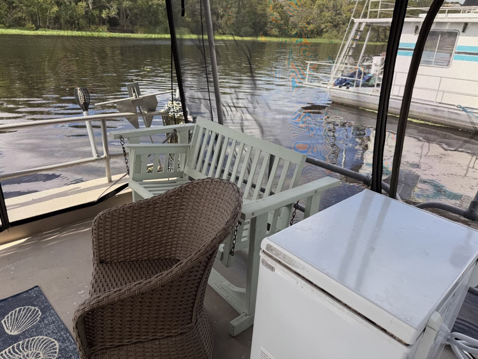 1988 Leisurecraft House Boat