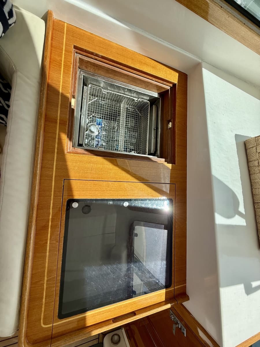 1999 Alden 40 Express