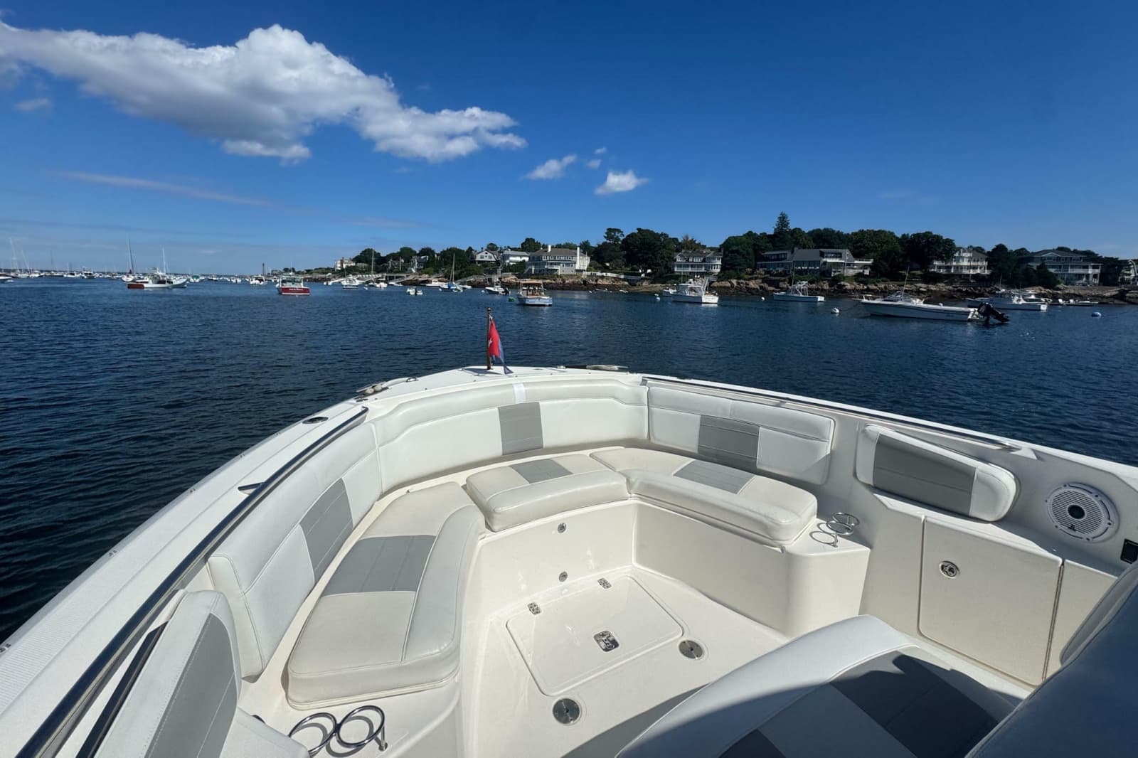 2020 Pursuit S 328 Sport