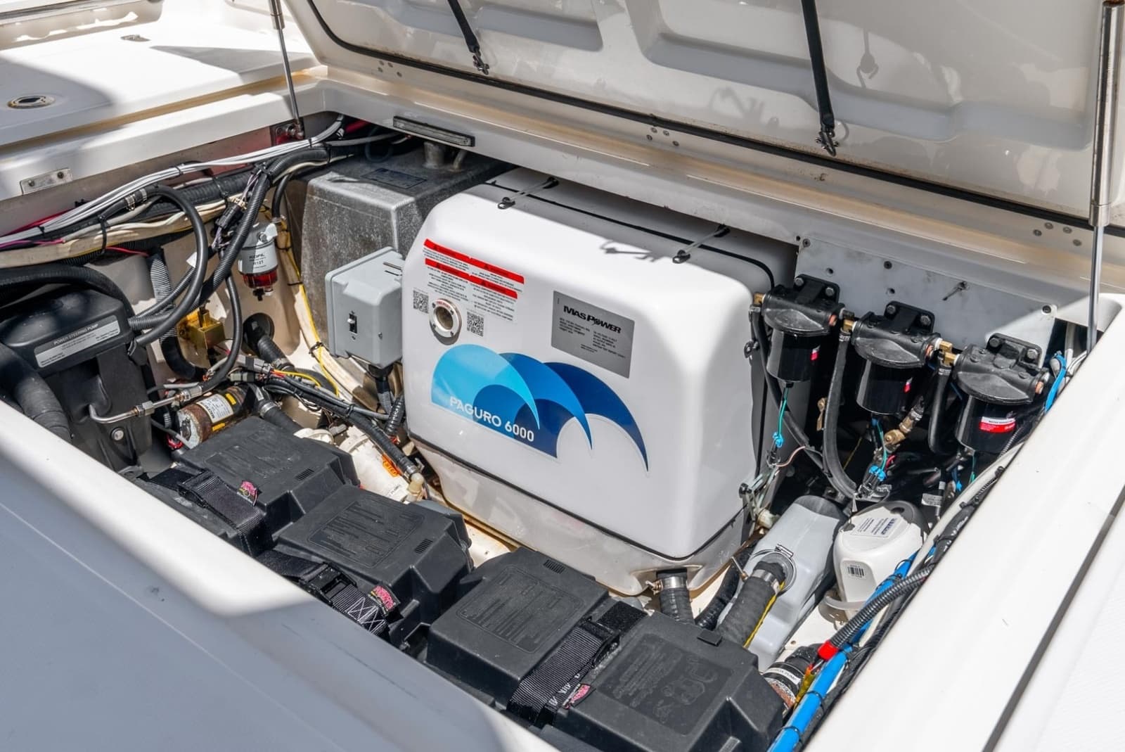 2011 Boston Whaler 