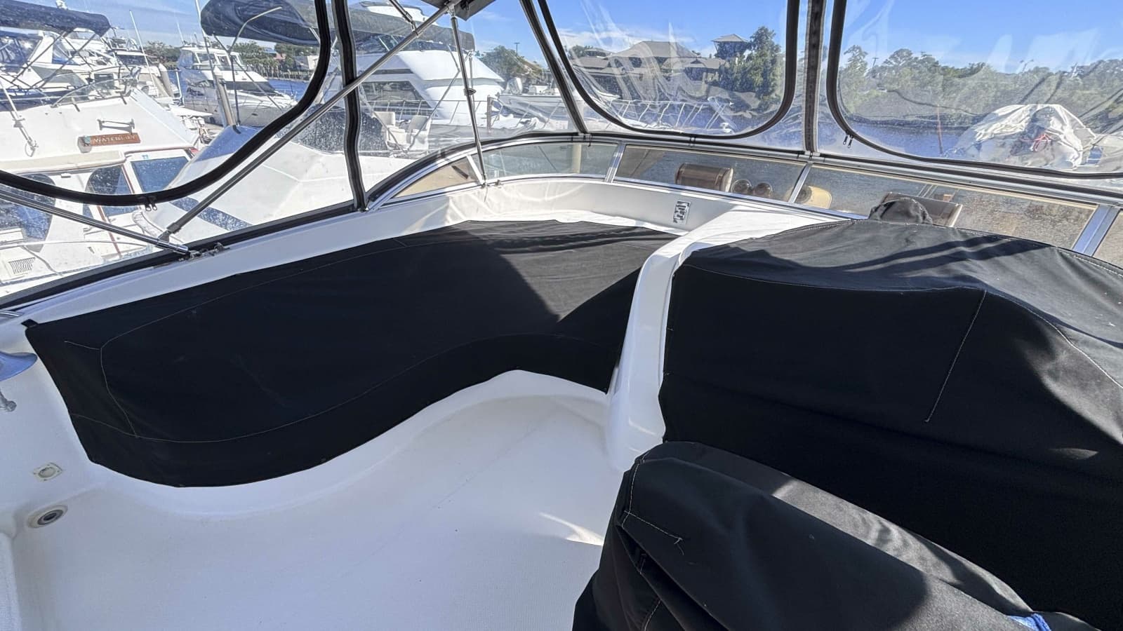 Flybridge Covered