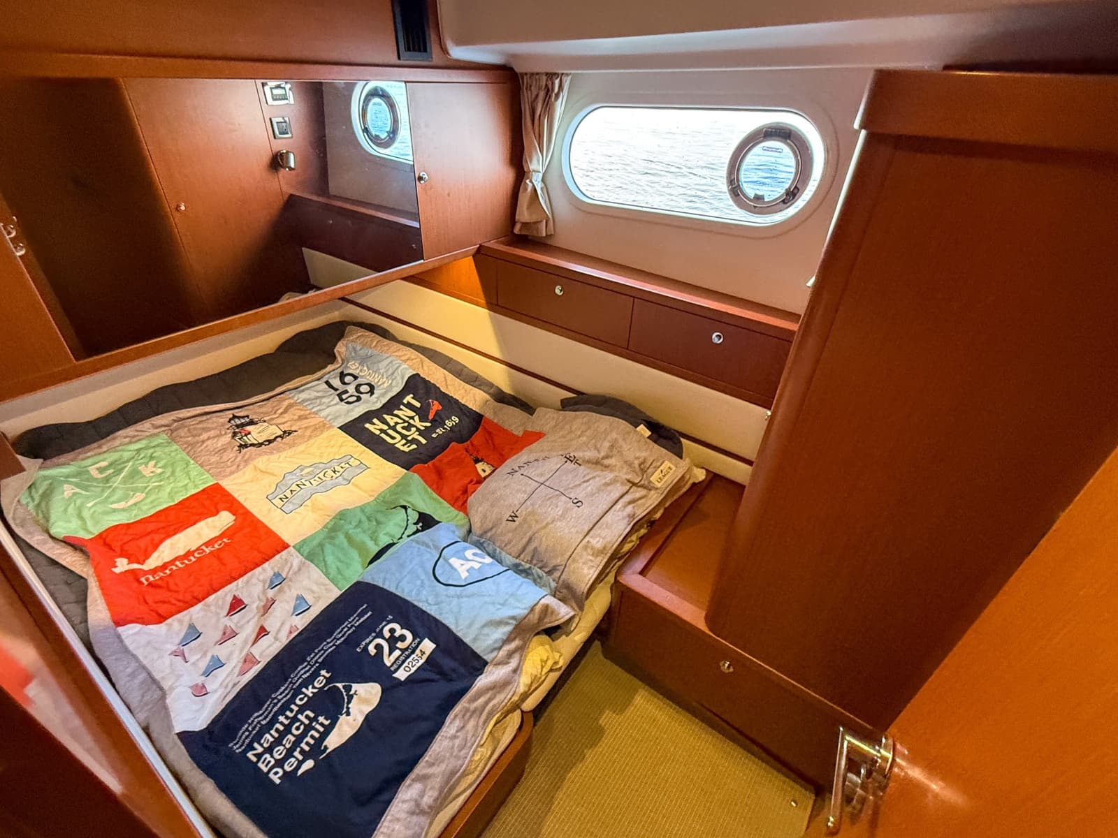 2015 Beneteau Swift Trawler 44