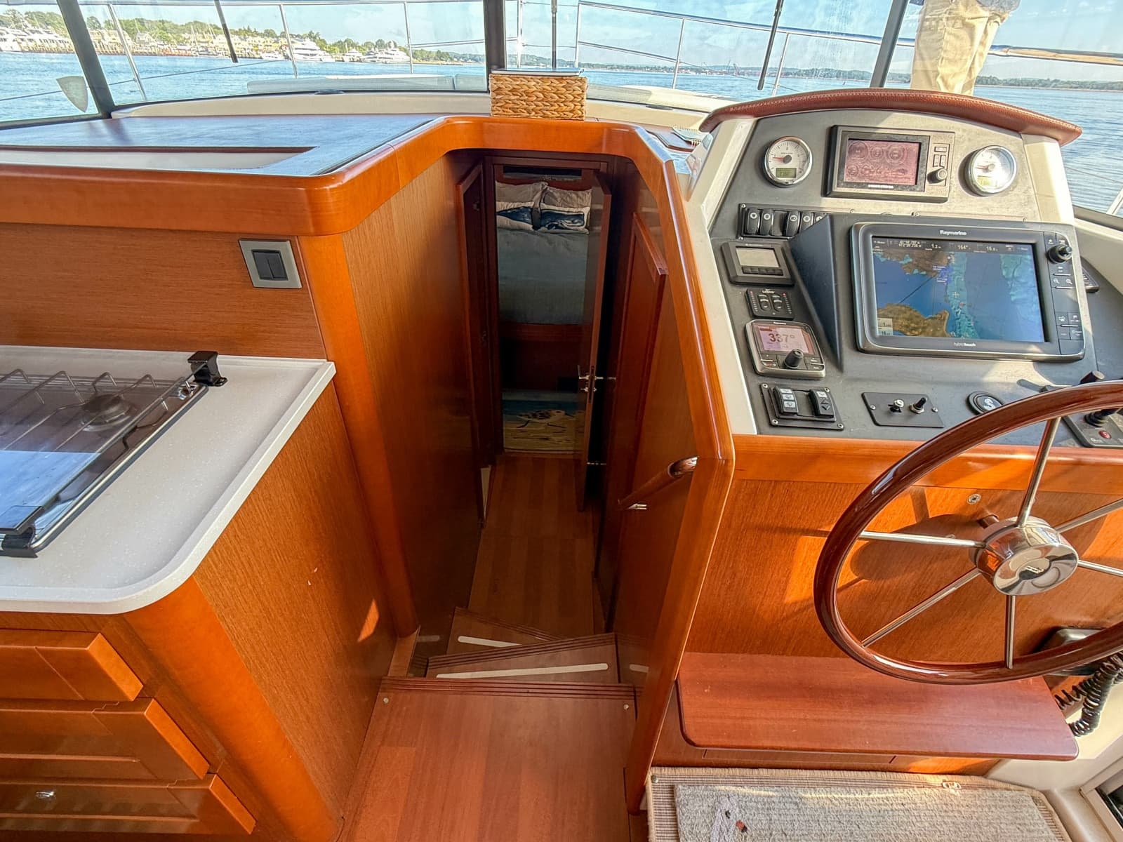 2015 Beneteau Swift Trawler 44