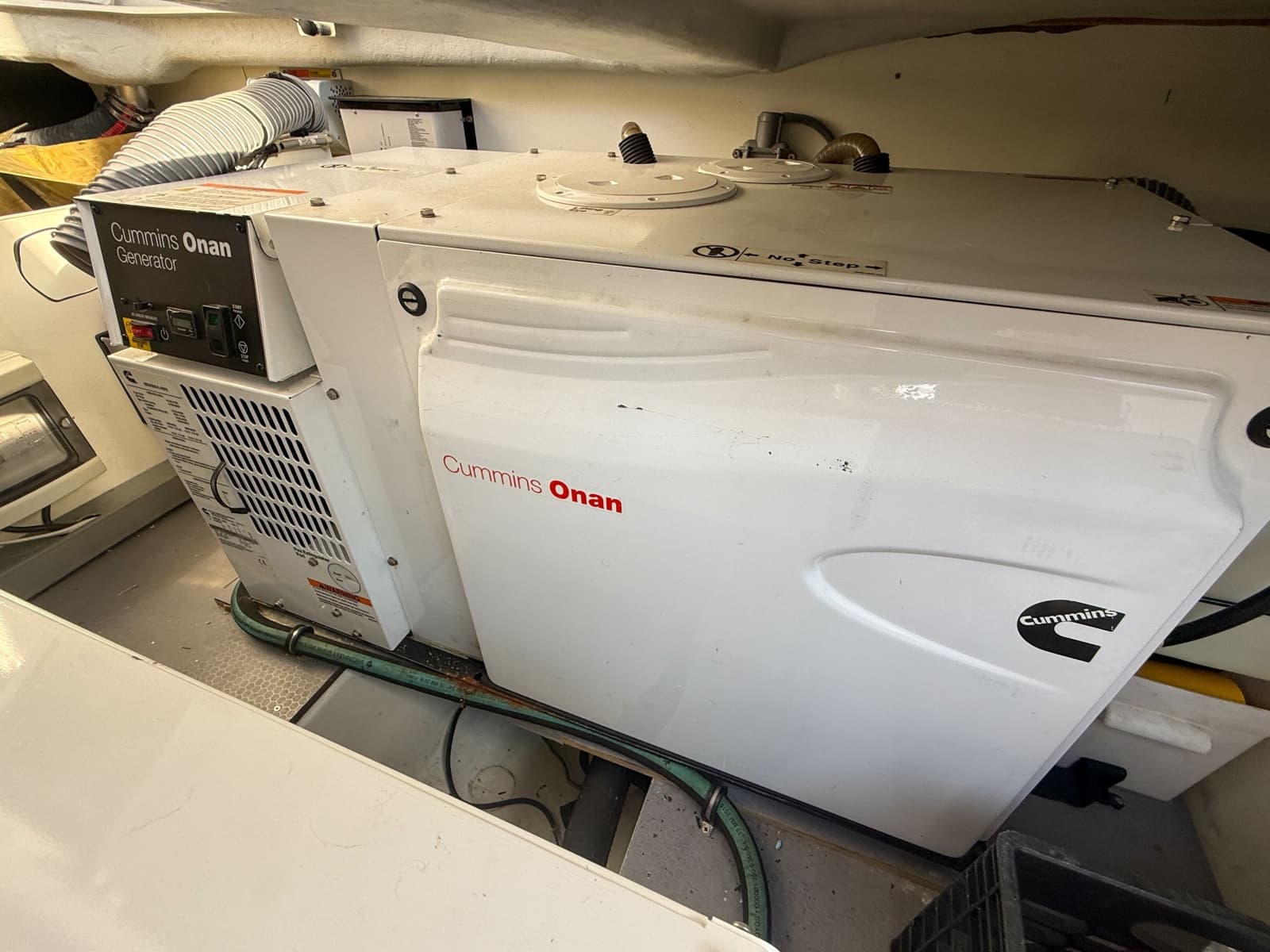 2015 Beneteau Swift Trawler 44